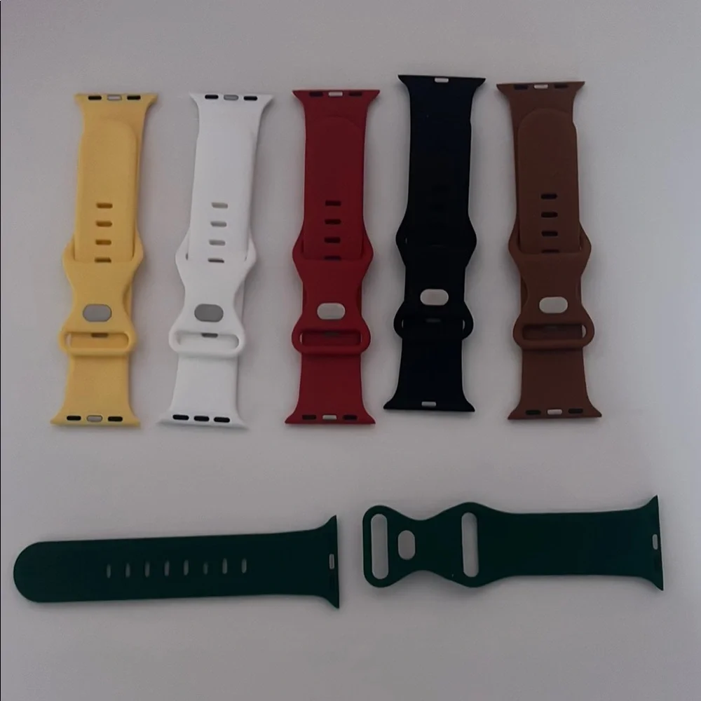 Apple Watch Bands: Brand New: Adjustable to fit all wrist sizes